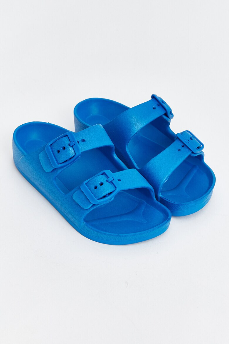 LC WAIKIKI Чехли с каишки с токи - Pepit.bg