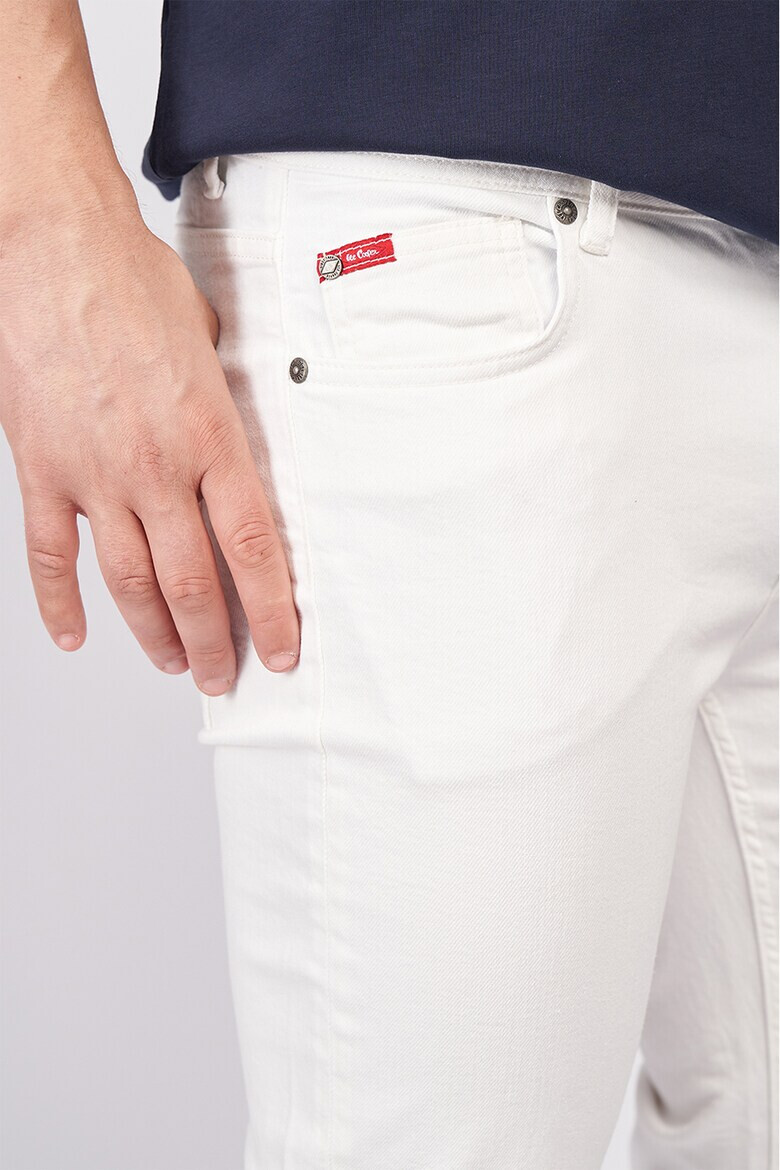Lee Cooper Дънки по тялото - Pepit.bg