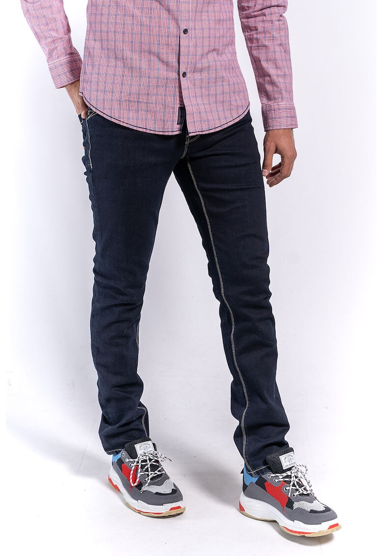 Lee Cooper Дънки по тялото - Pepit.bg