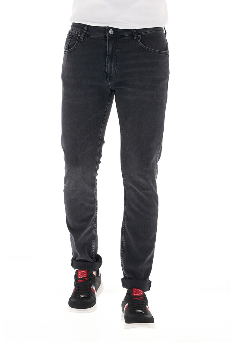 Lee Cooper Дънки по тялото - Pepit.bg