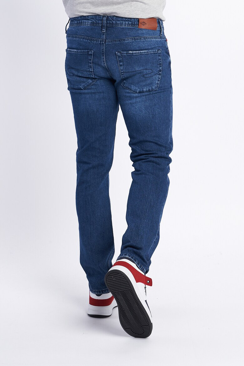 Lee Cooper Дънки със захабен ефект - Pepit.bg