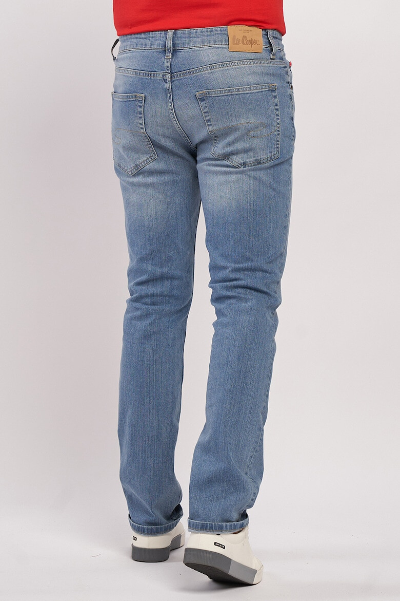 Lee Cooper Дънки със захабен ефект - Pepit.bg