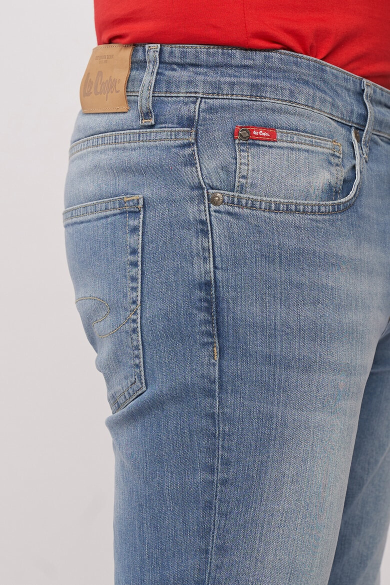 Lee Cooper Дънки със захабен ефект - Pepit.bg