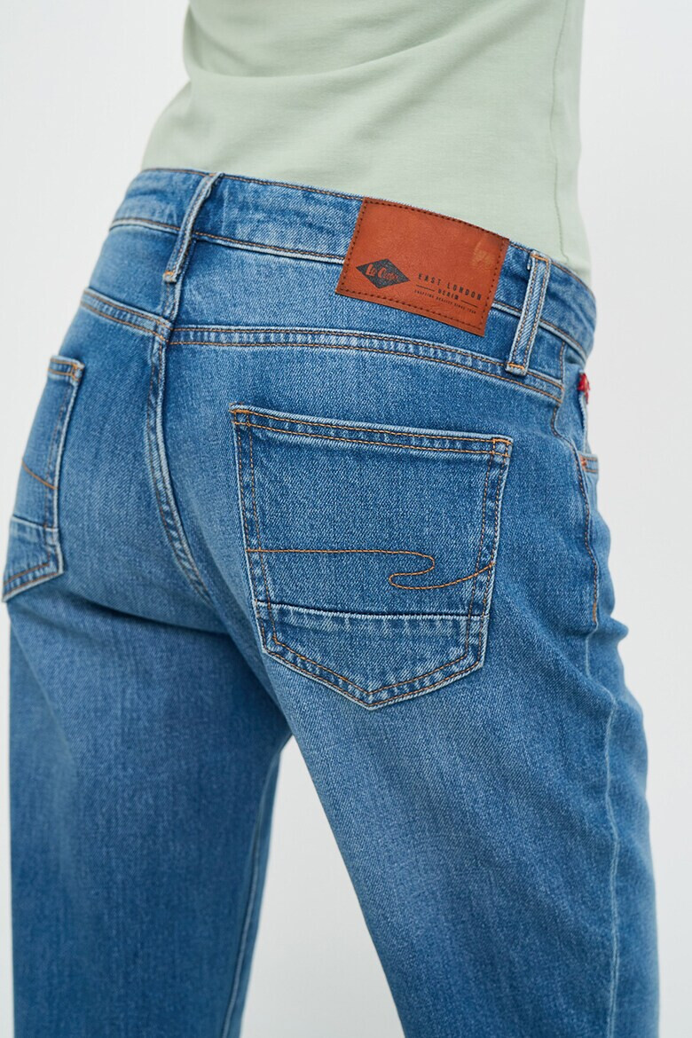 Lee Cooper Дънки със захабен ефект - Pepit.bg