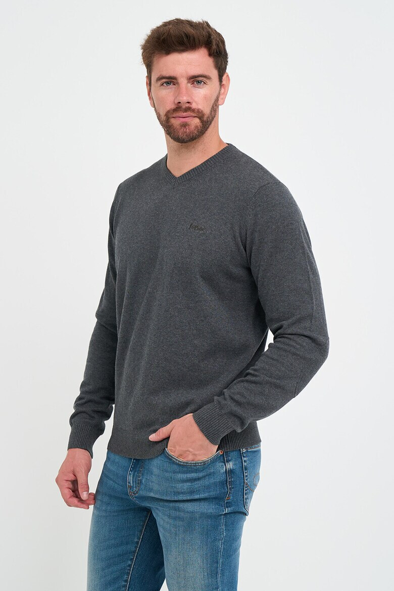 Lee Cooper Памучен пуловер с шпиц - Pepit.bg