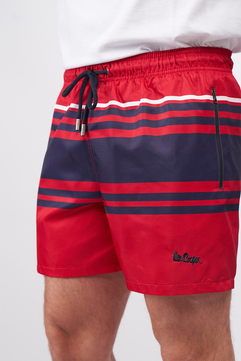 Lee Cooper Плажни шорти с райе - Pepit.bg