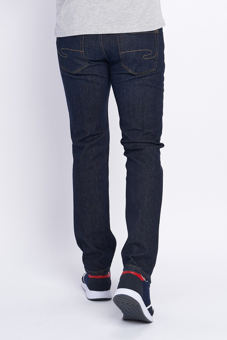 Lee Cooper Прави дънки - Pepit.bg