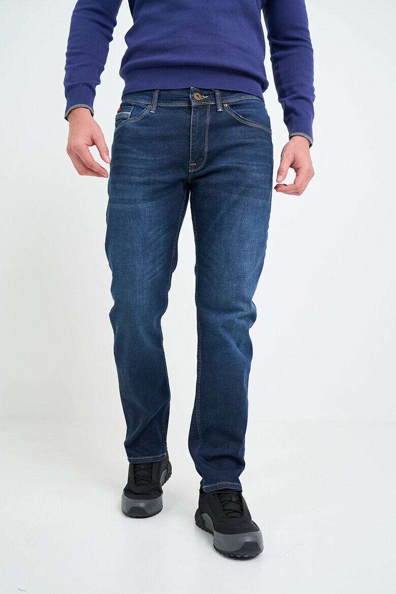 Lee Cooper Прави дънки - Pepit.bg