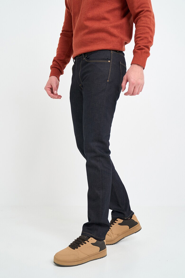 Lee Cooper Прави дънки - Pepit.bg