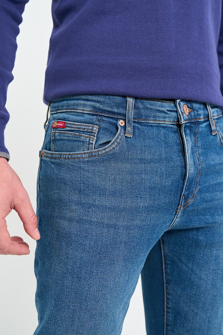 Lee Cooper Прави дънки - Pepit.bg