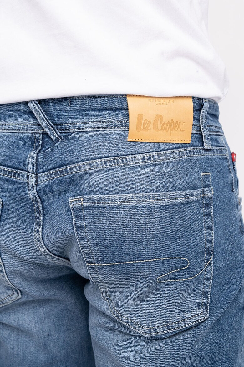 Lee Cooper Прави дънки с 5 джоба - Pepit.bg