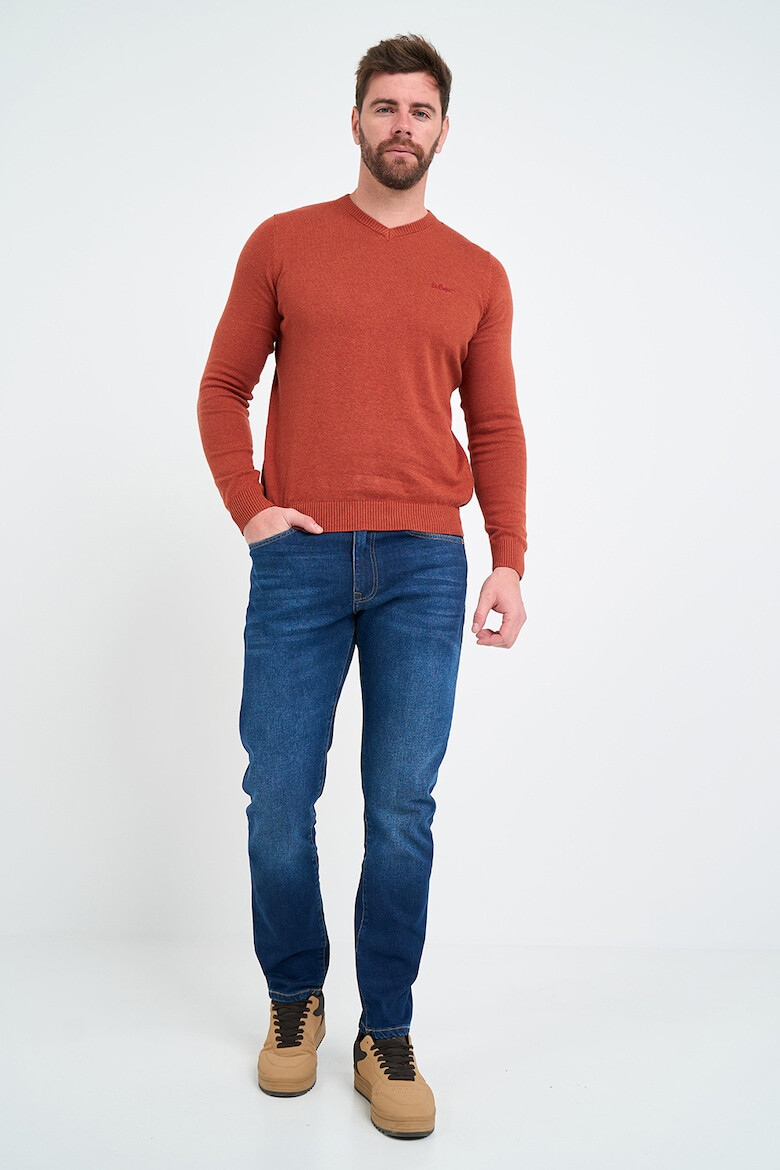 Lee Cooper Прави дънки с 5 джоба - Pepit.bg