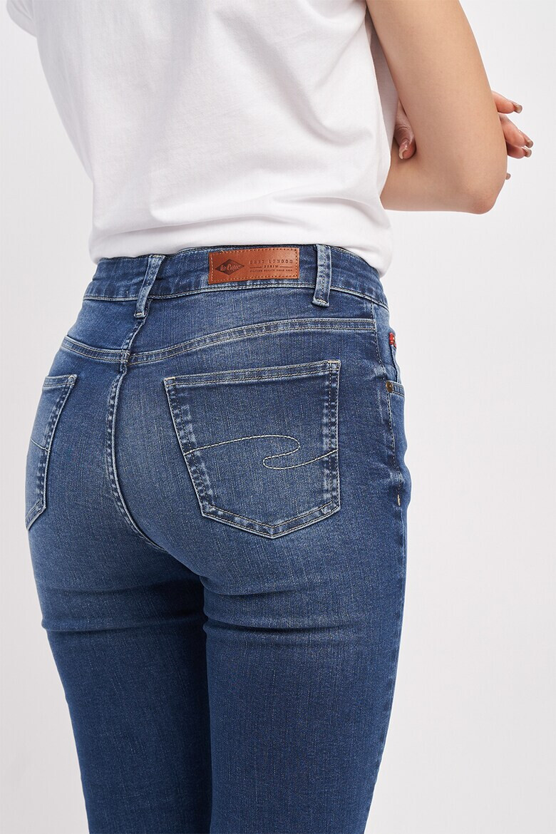 Lee Cooper Прилепнали дънки с висока талия - Pepit.bg