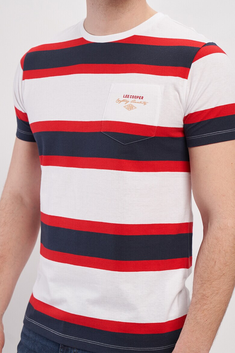 Lee Cooper Раирана тениска с овално деколте - Pepit.bg