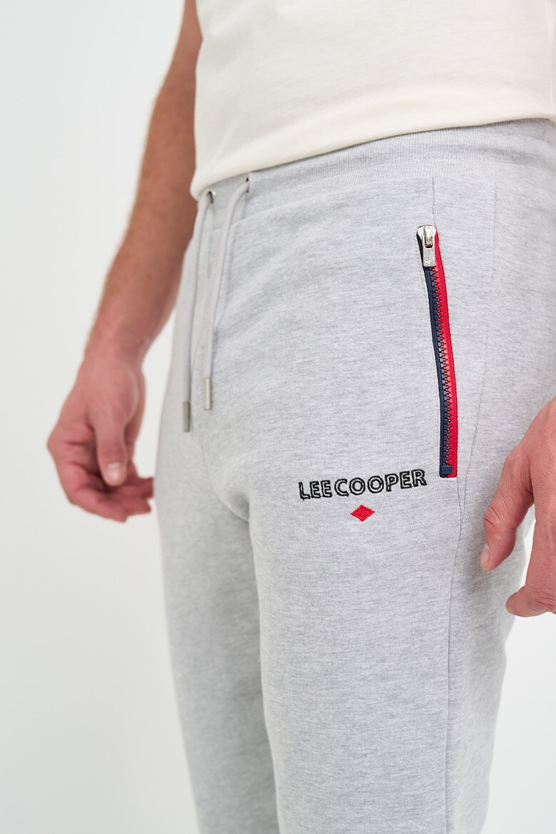 Lee Cooper Спортен панталон с връзка и джобове с цип - Pepit.bg