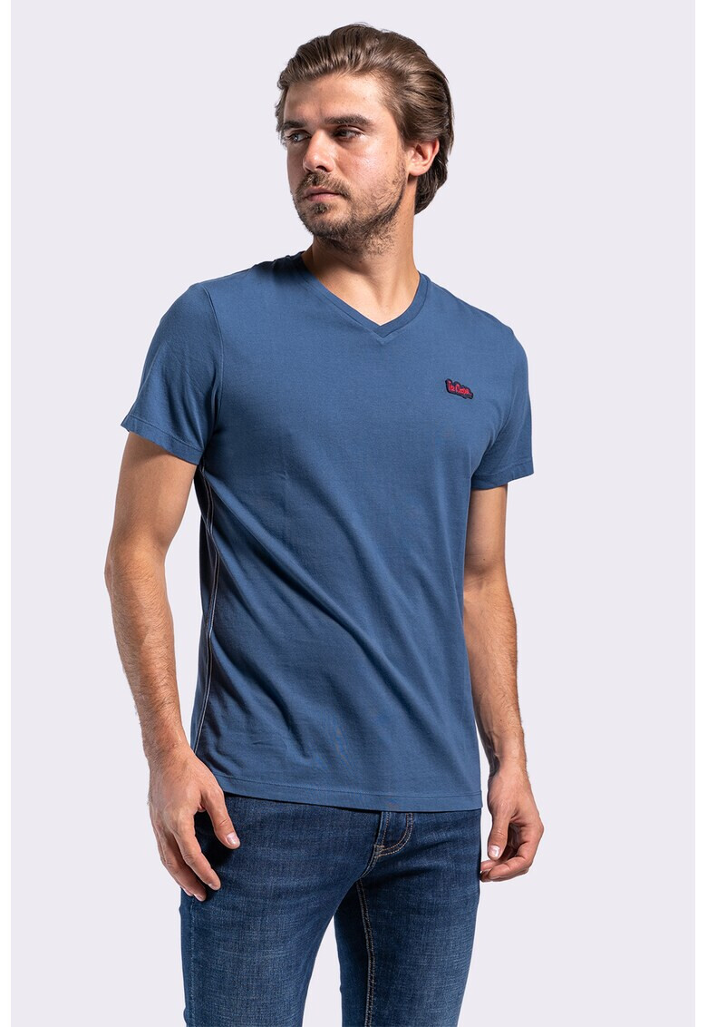 Lee Cooper Тениска с шпиц деколте и лого - Pepit.bg