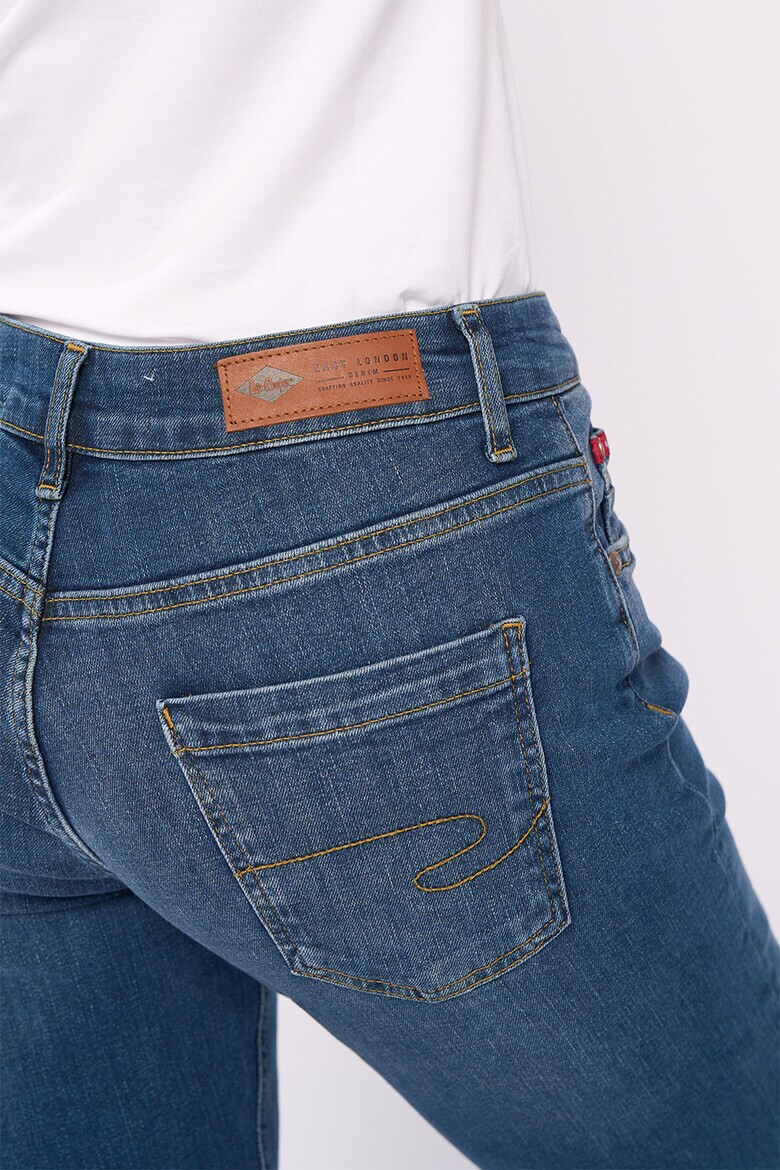 Lee Cooper Вталено яке - Pepit.bg