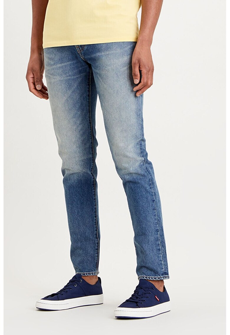 Levi's Дънки 512™ по тялото - Pepit.bg