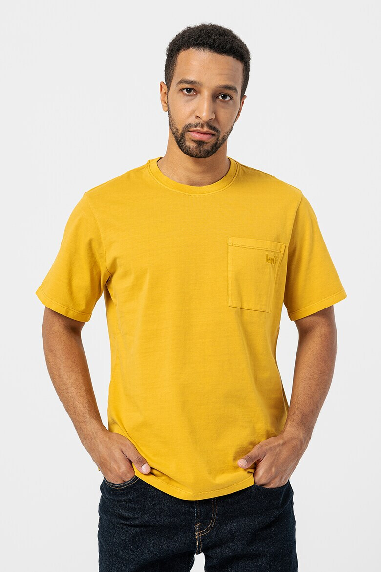Levi's Тениска Easy с джоб на гърдите - Pepit.bg