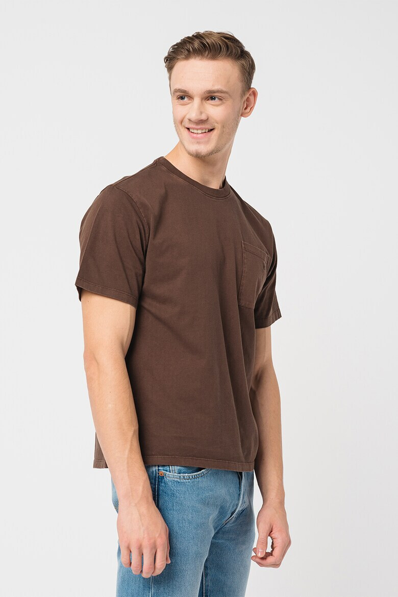 Levi's Тениска Easy с джоб на гърдите - Pepit.bg