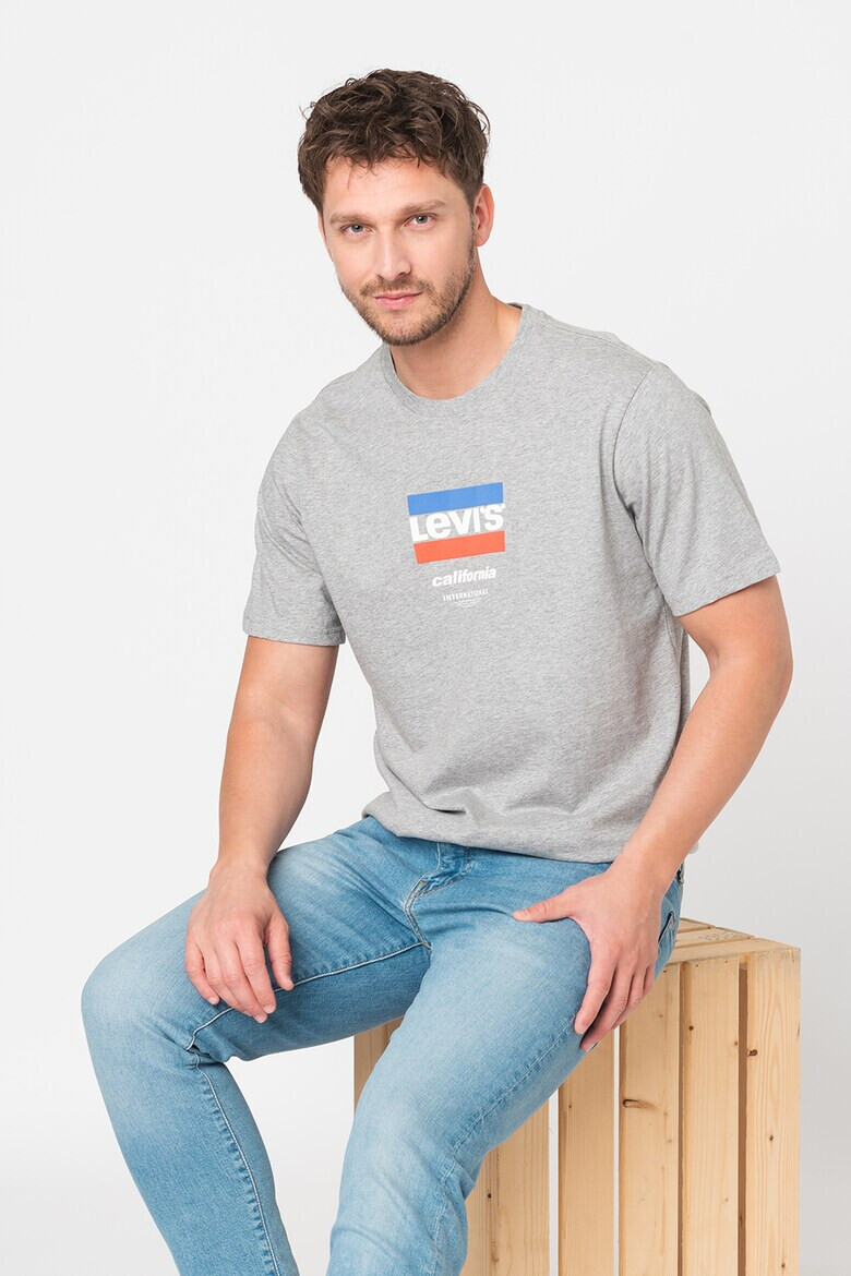 Levi's Памучна тениска със свободна кройка и лого - Pepit.bg