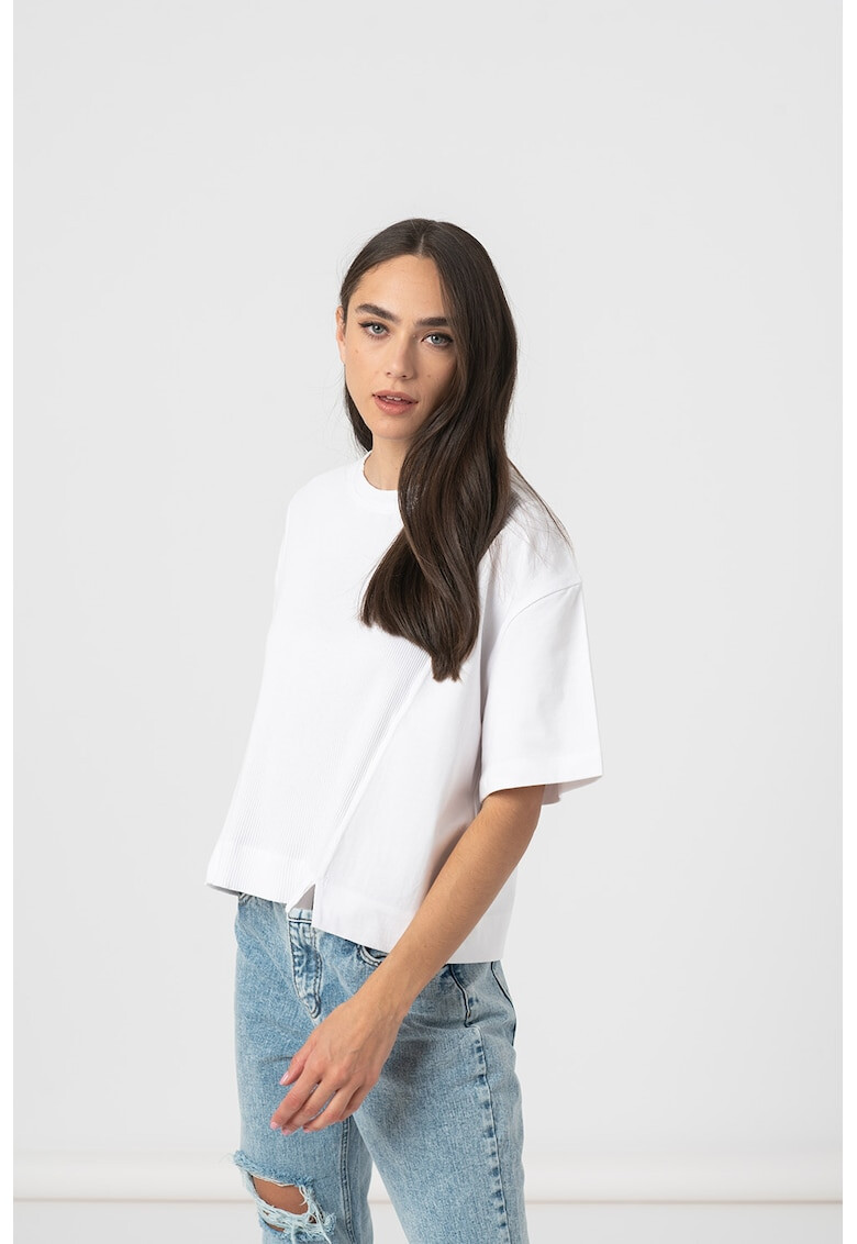 Levi's Тениска с овално деколте и рипс - Pepit.bg