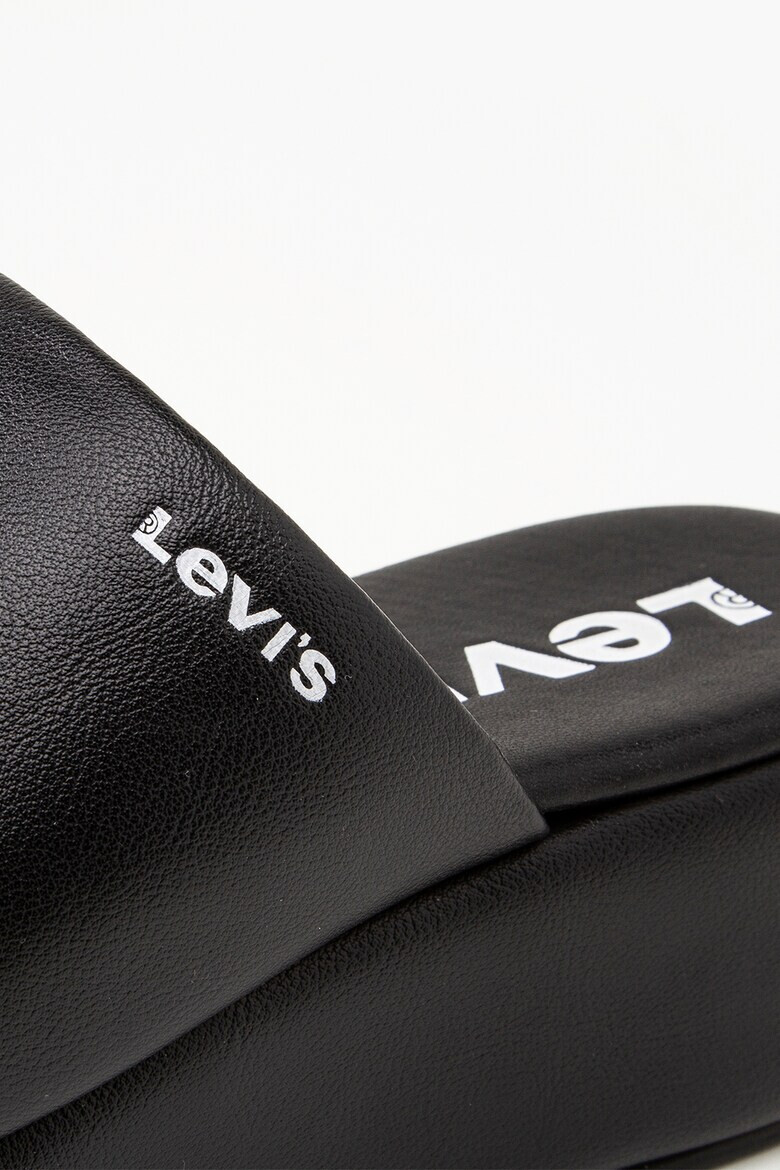 Levi's Чехли с платформа - Pepit.bg