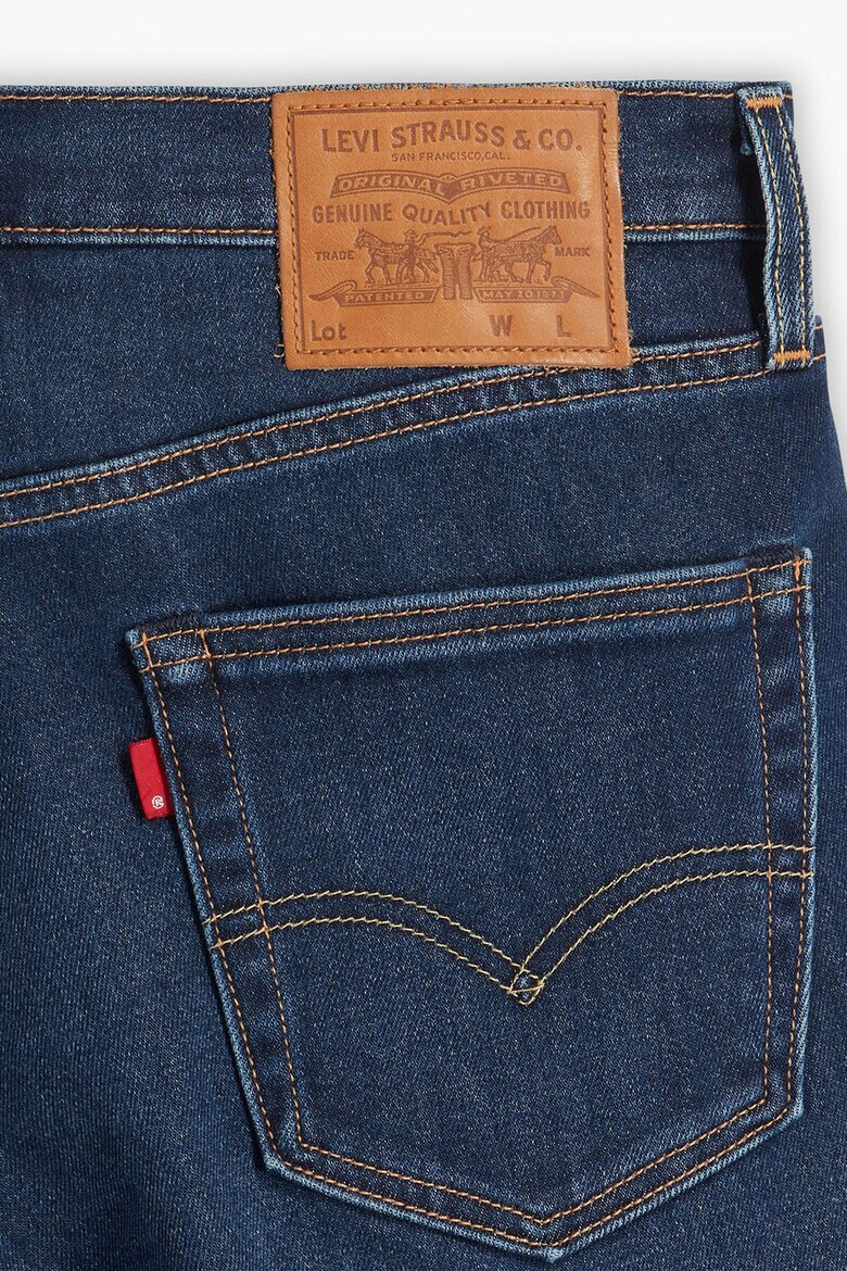 Levis Дънки 511® по тялото - Pepit.bg