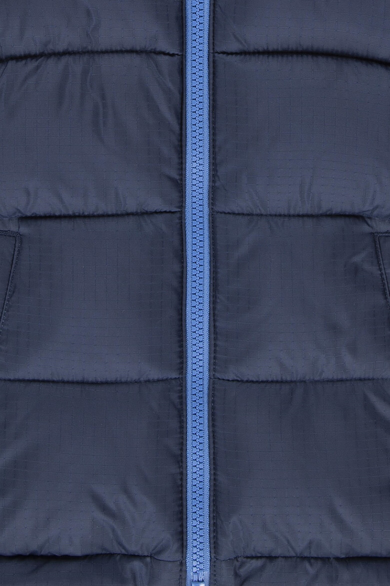 Levis Капитониран елек с качулка - Pepit.bg