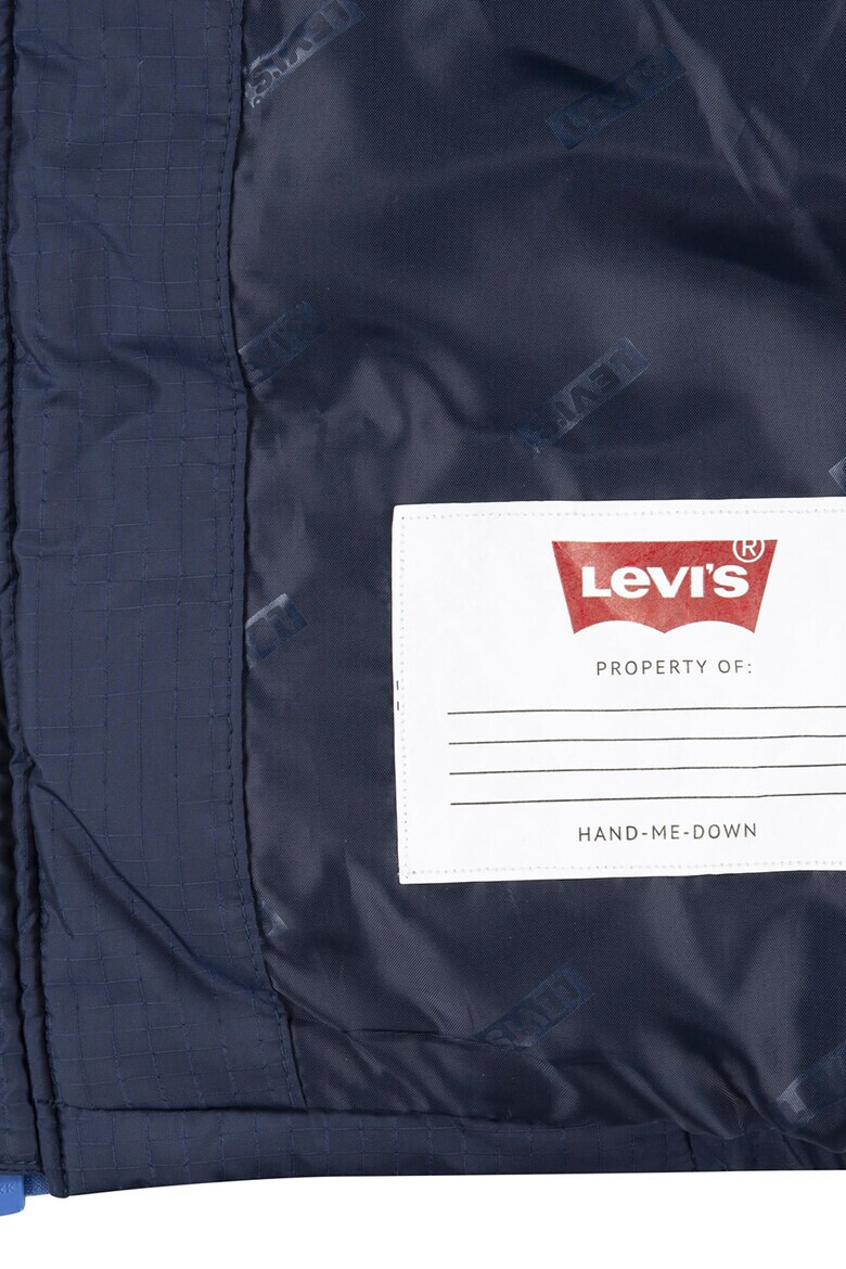 Levis Капитониран елек с качулка - Pepit.bg