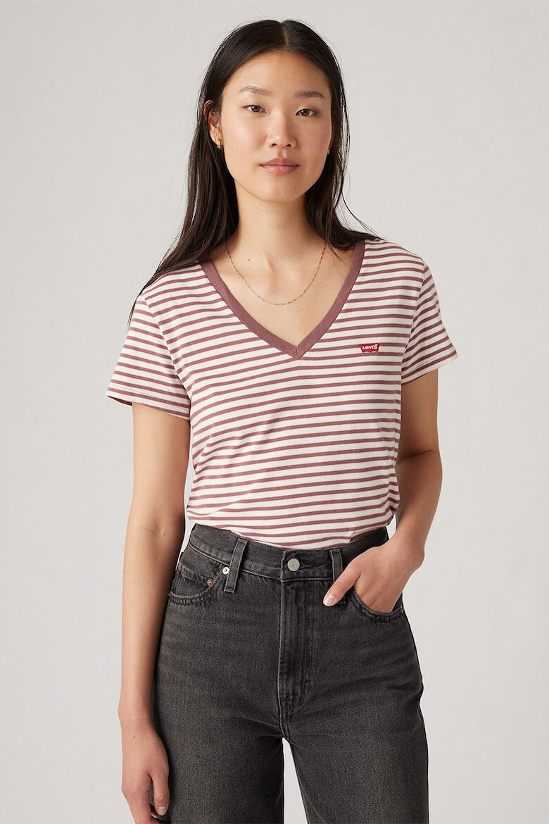 Levis Памучна тениска с шпиц - Pepit.bg