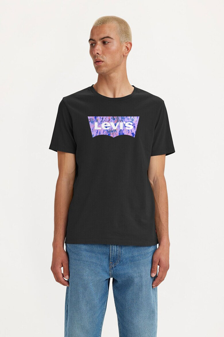 Levis Тениска с овално деколте и джоб - Pepit.bg