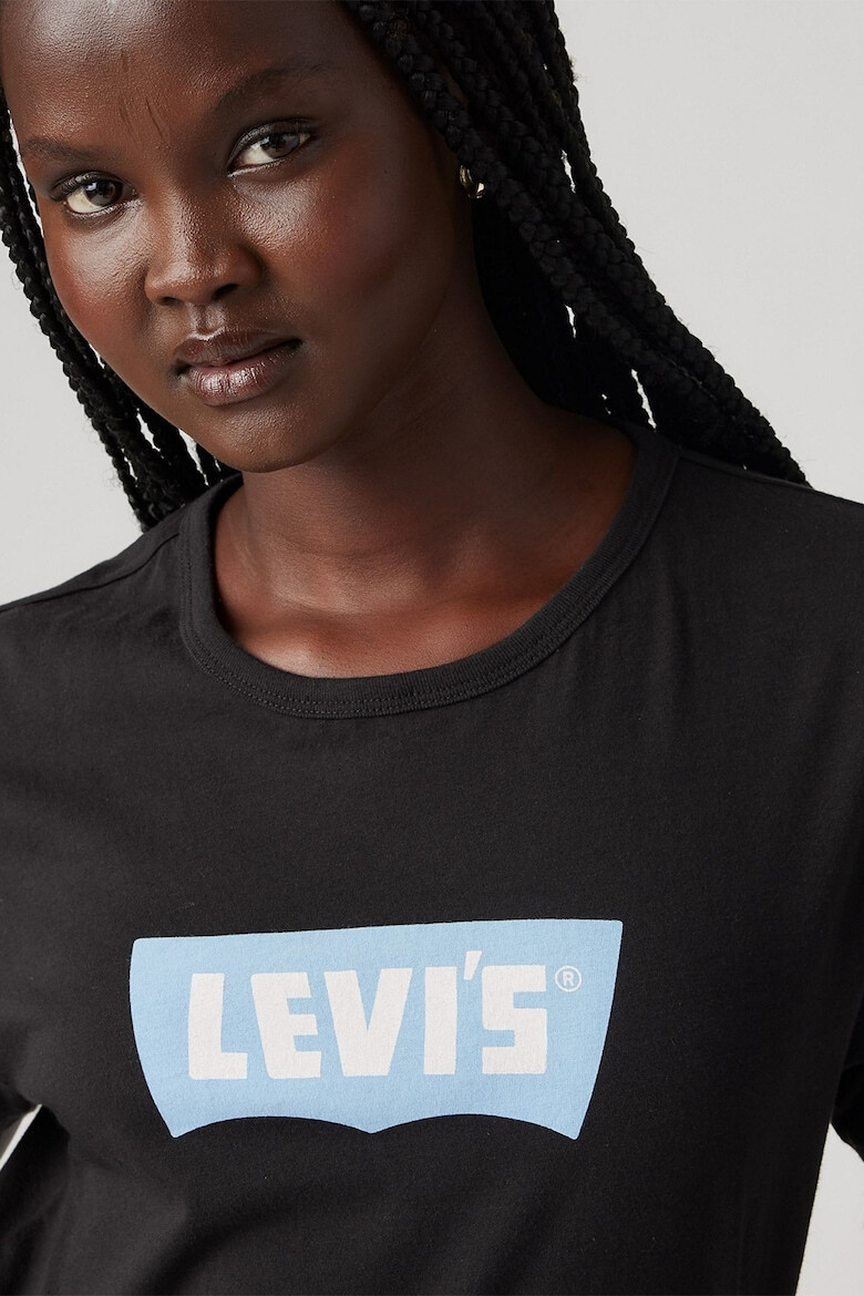 Levis Тениска с овално деколте и лого - Pepit.bg