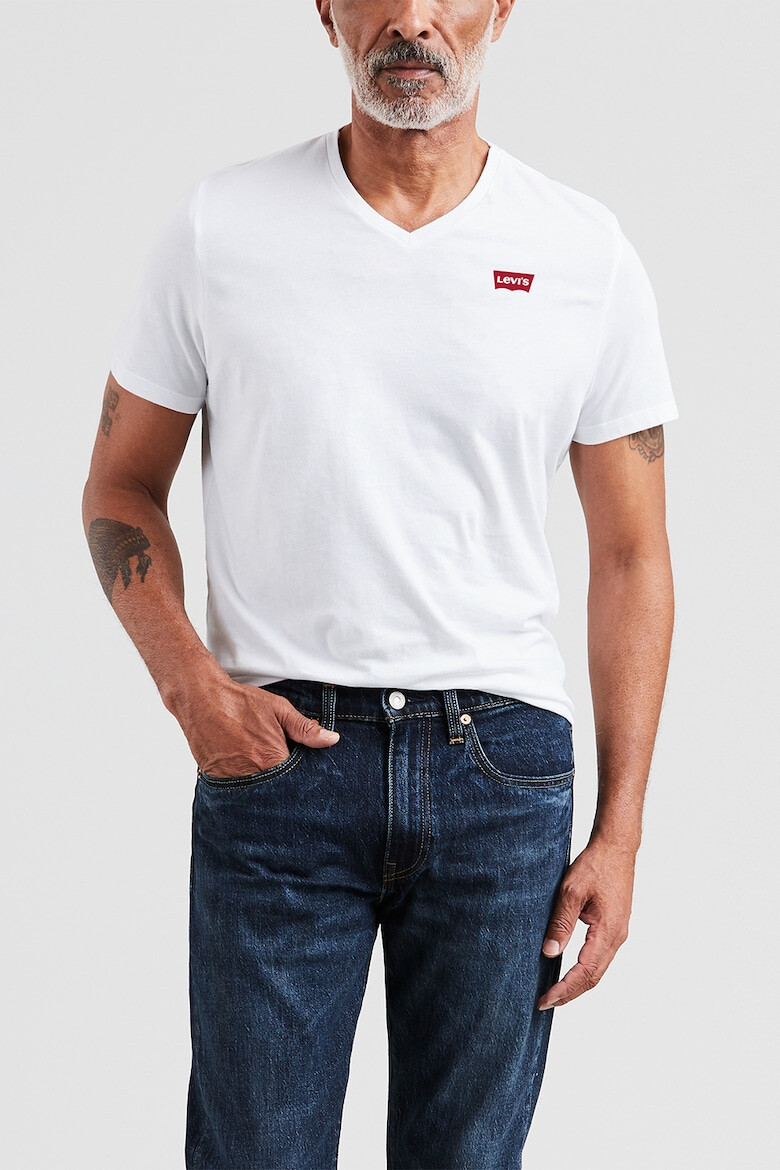 Levis Памучна тениска с шпиц - Pepit.bg