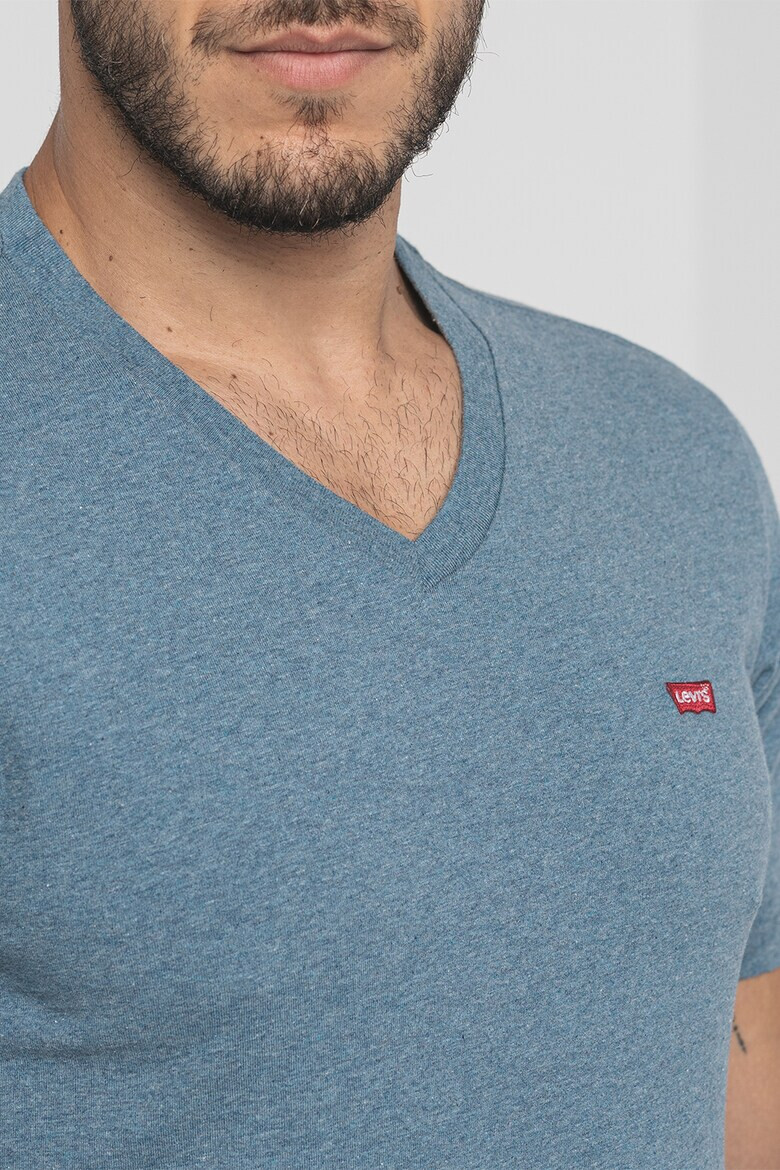 Levi's Тениска с шпиц деколте - Pepit.bg