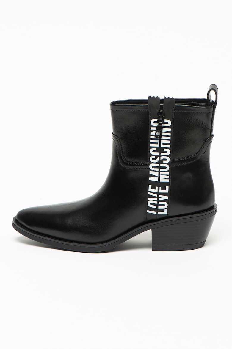 Love Moschino Кожени боти с лого - Pepit.bg