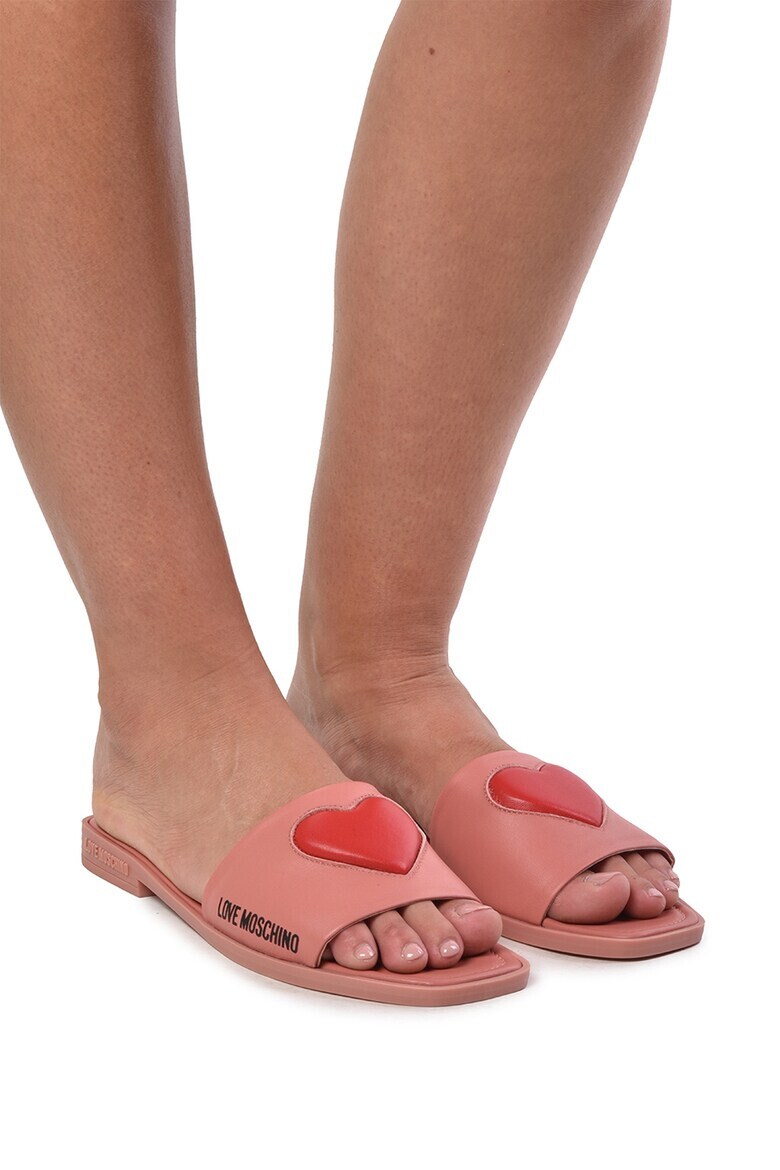 Love Moschino Кожени чехли с лого - Pepit.bg