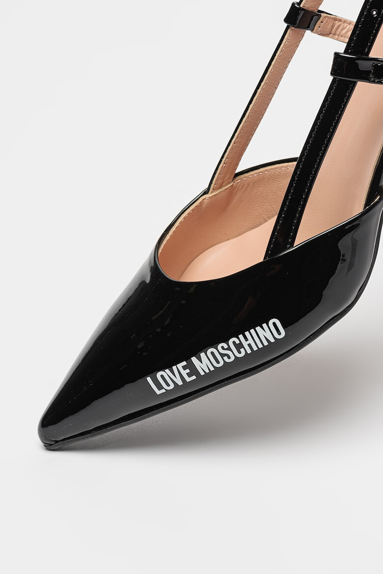 Love Moschino Лачени обувки с остър връх - Pepit.bg