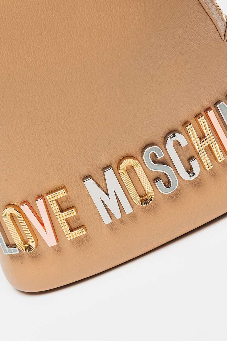 Love Moschino Раница от еко кожа с метално лого - Pepit.bg