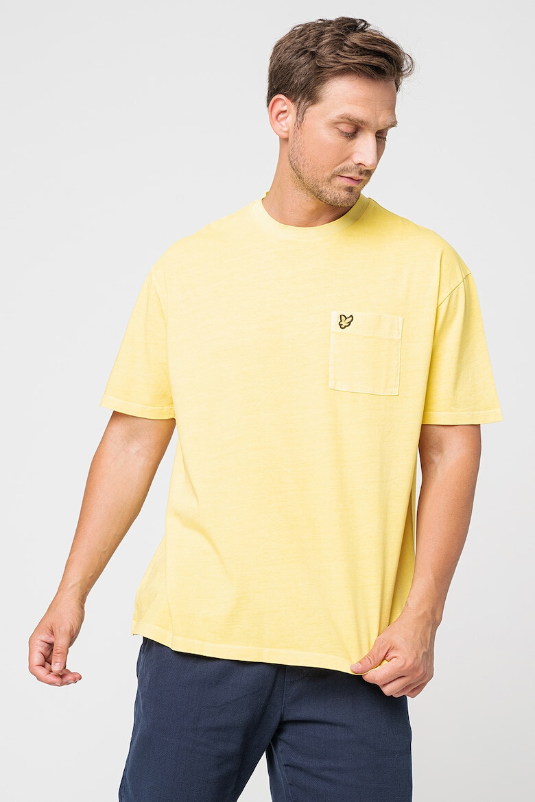 Lyle & Scott Памучна тениска с джоб на гърдите - Pepit.bg