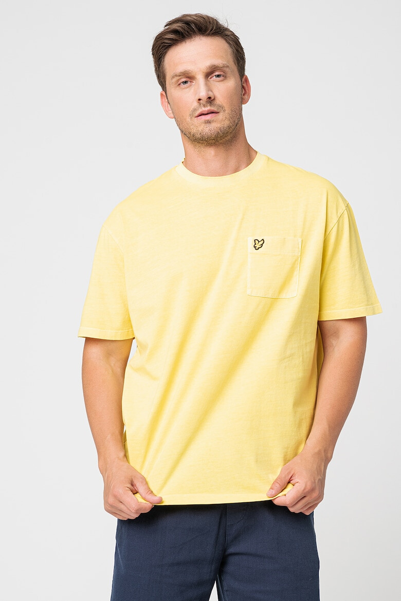 Lyle & Scott Памучна тениска с джоб на гърдите - Pepit.bg