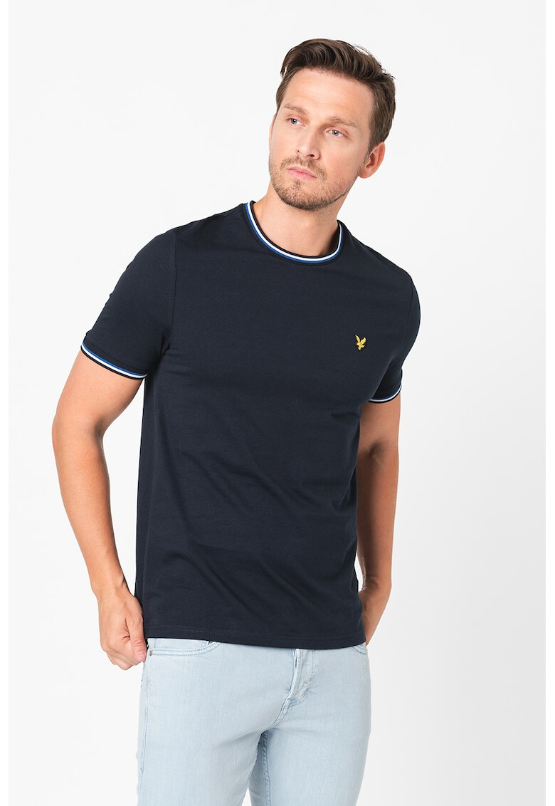 Lyle & Scott Памучна тениска с контрастни подгъви - Pepit.bg