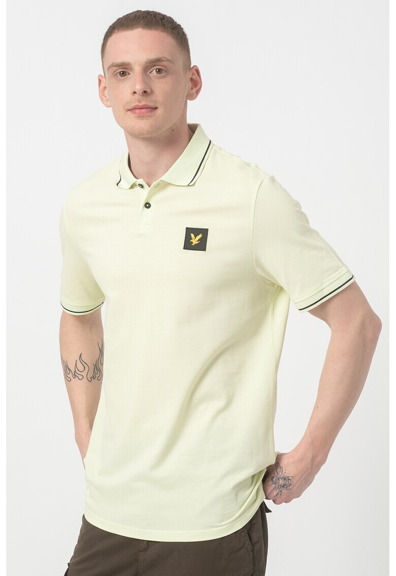 Lyle & Scott Памучна тениска с яка и пике ефект - Pepit.bg