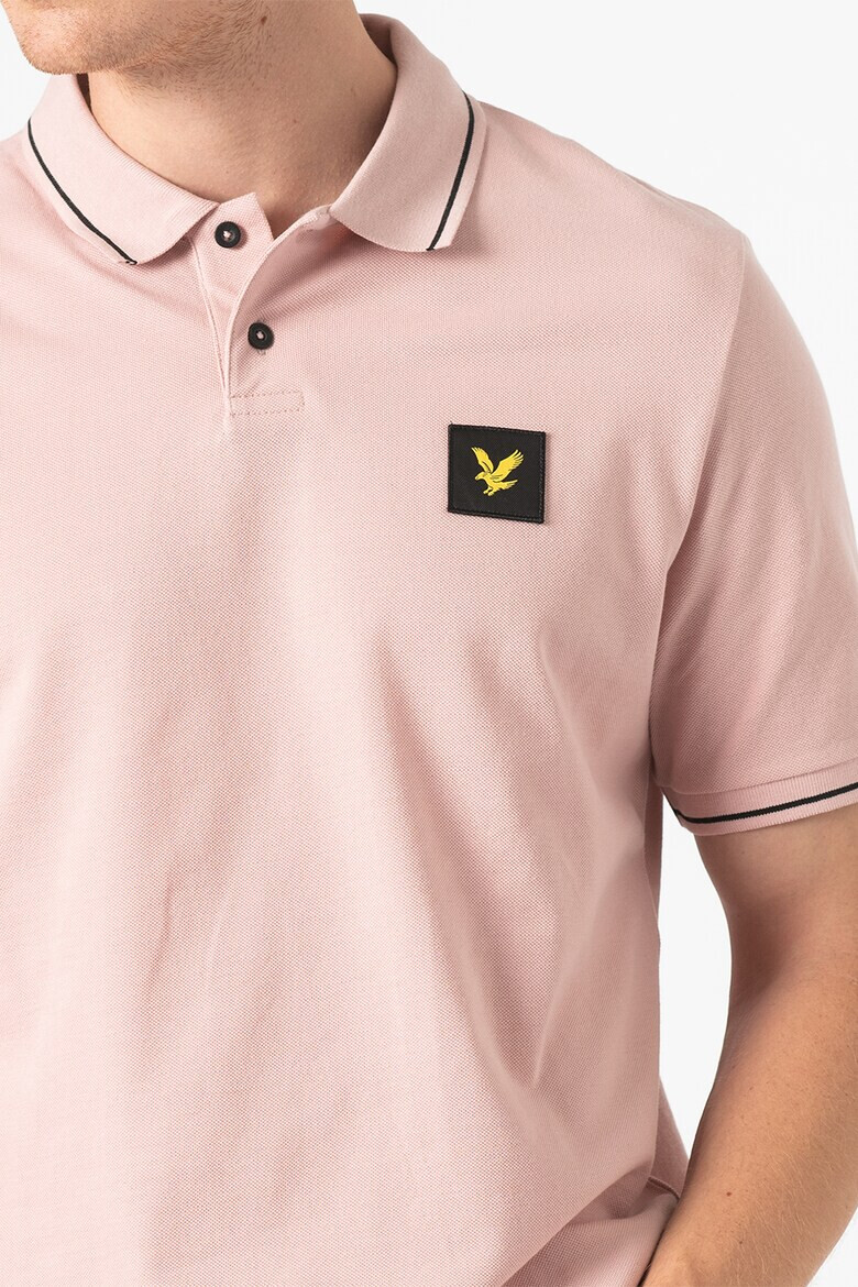 Lyle & Scott Памучна тениска с яка и пике ефект - Pepit.bg