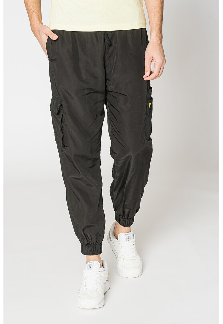 Lyle & Scott Панталон карго с лого - Pepit.bg