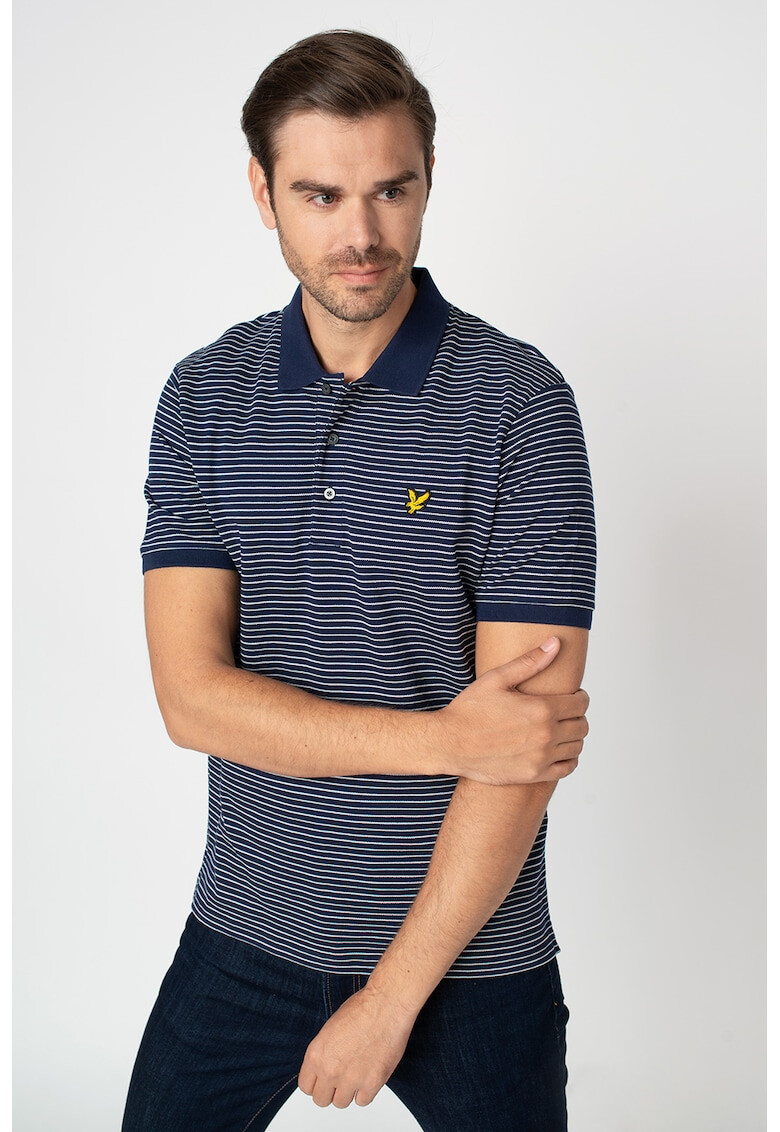Lyle & Scott Раирана тениска с яка - Pepit.bg