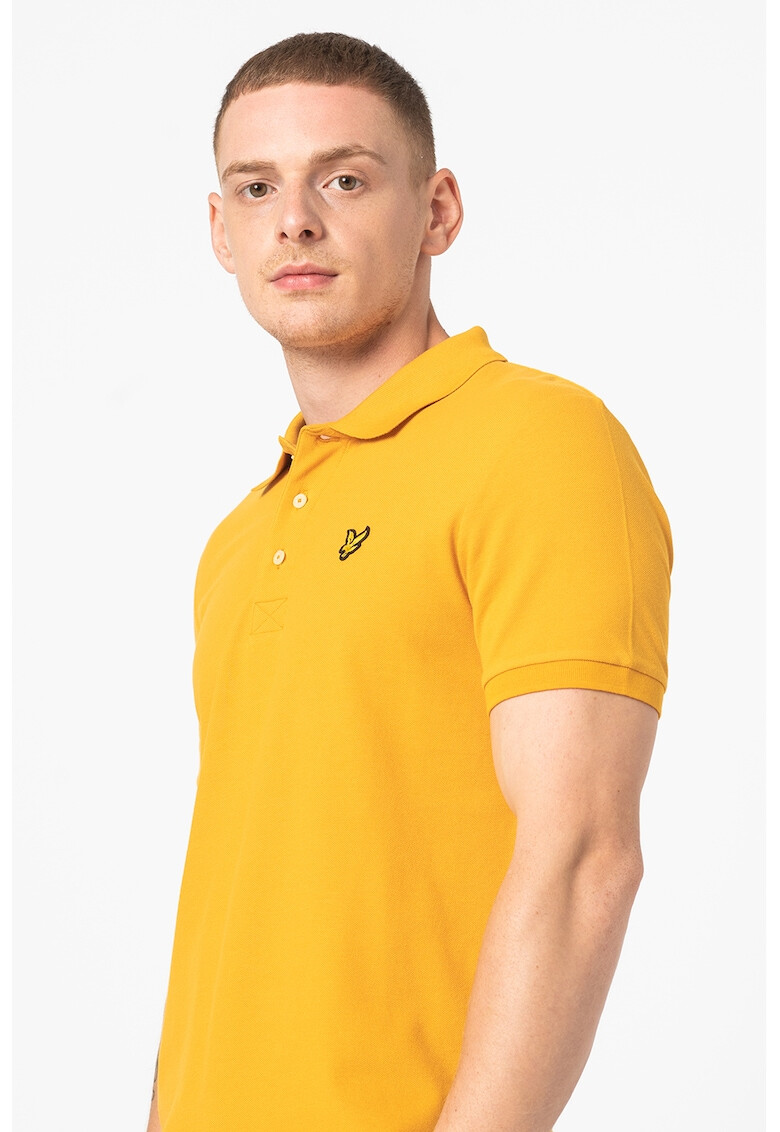 Lyle & Scott Тениска от пике с яка - Pepit.bg