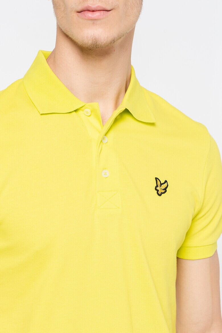 Lyle & Scott Тениска от пике с яка - Pepit.bg