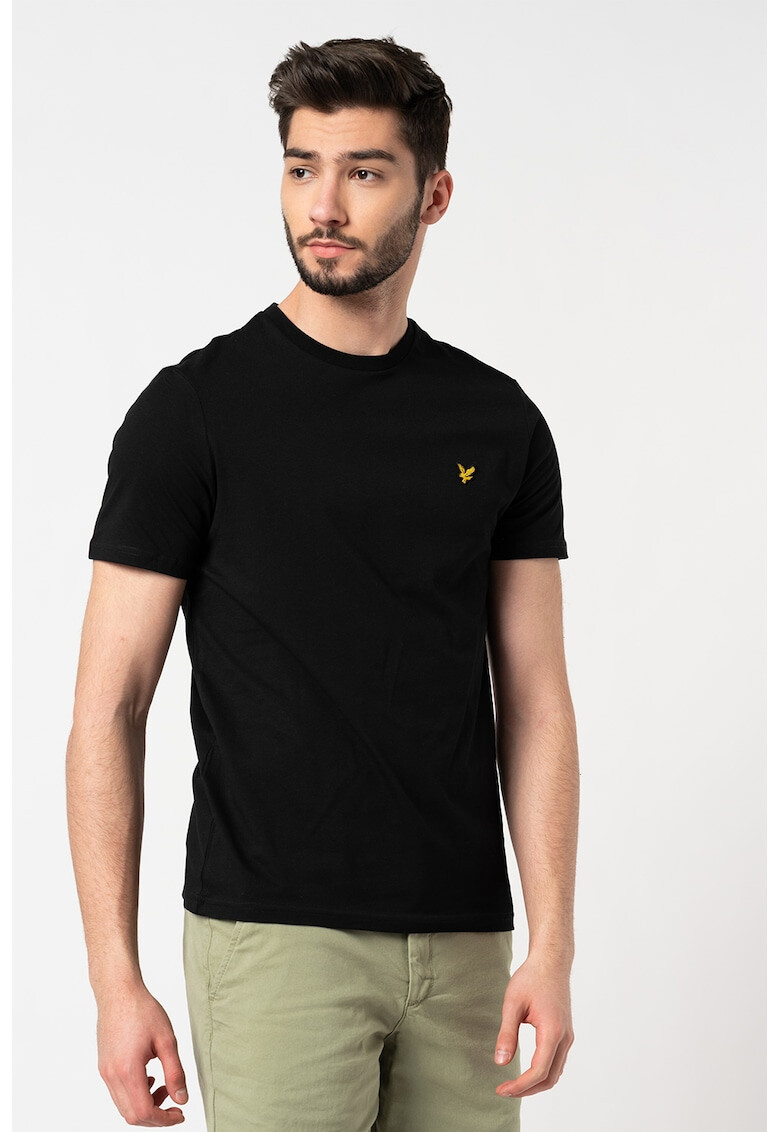 Lyle & Scott Тениска с овално деколте и апликация - Pepit.bg