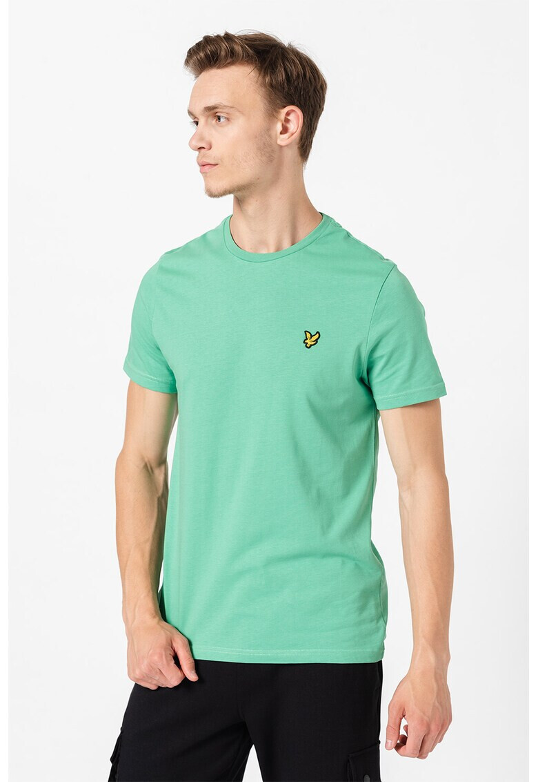 Lyle & Scott Тениска с овално деколте и апликация - Pepit.bg